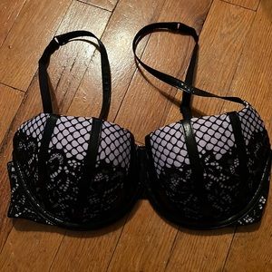 Victoria’s Secret balconet bra! Size 32D